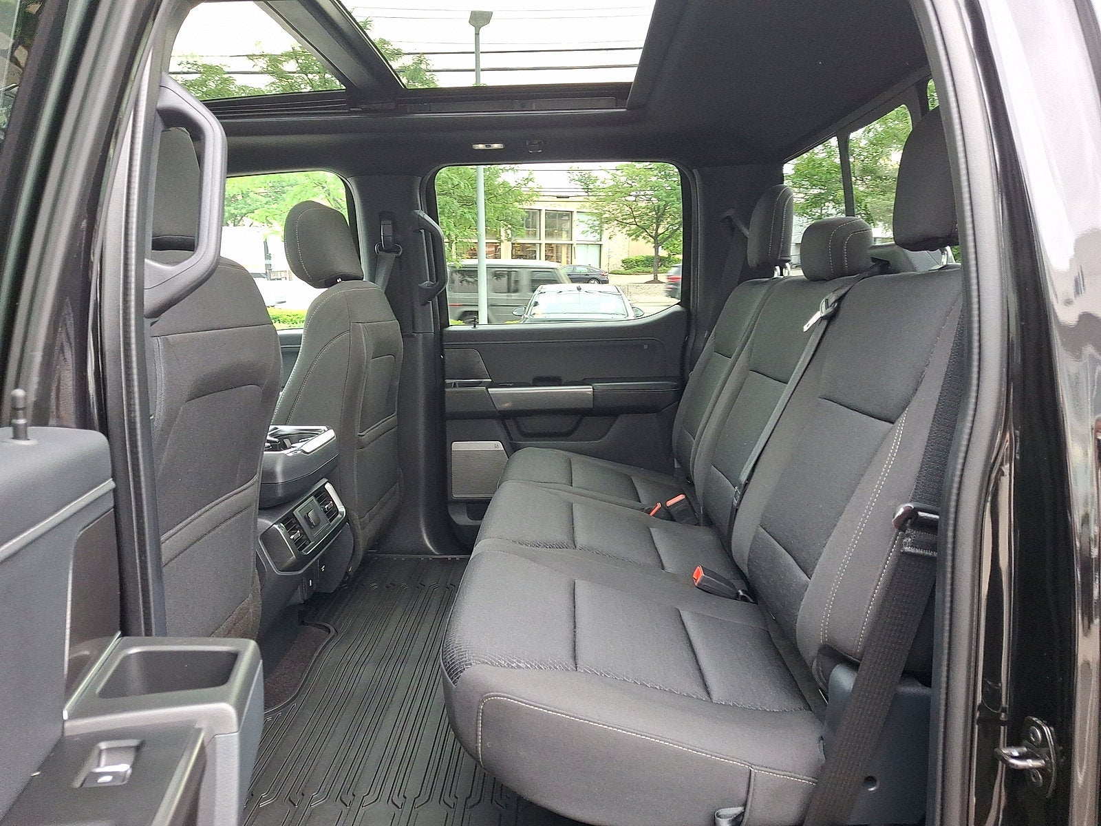 2021 Ford F-150 Base