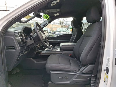 2022 Ford F-150 Base