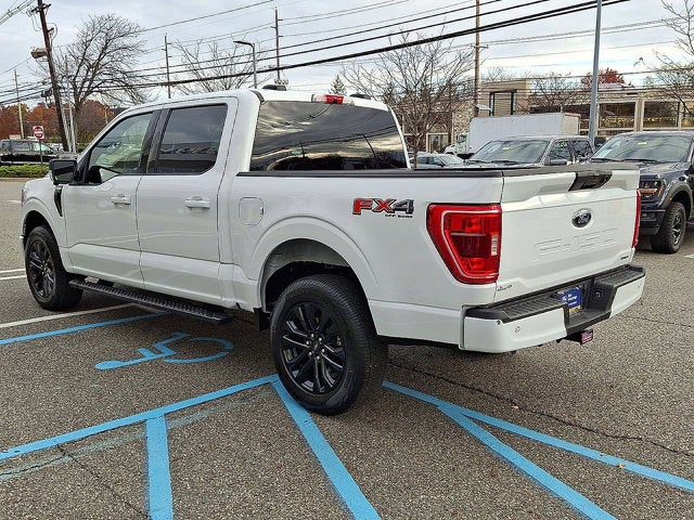 2022 Ford F-150 Base