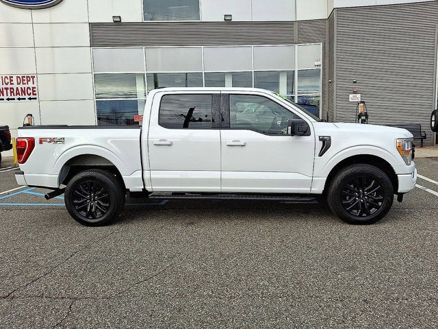 2022 Ford F-150 Base