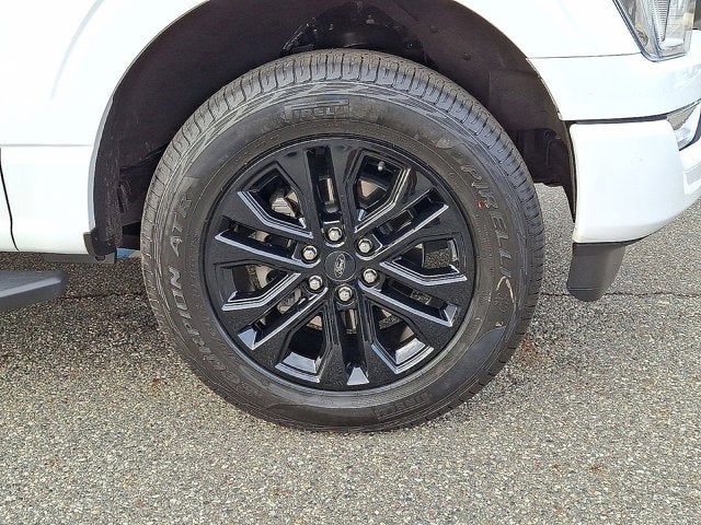 2022 Ford F-150 Base