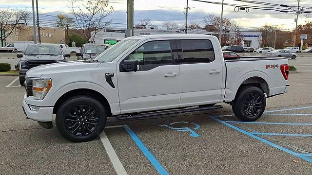 2022 Ford F-150 Base