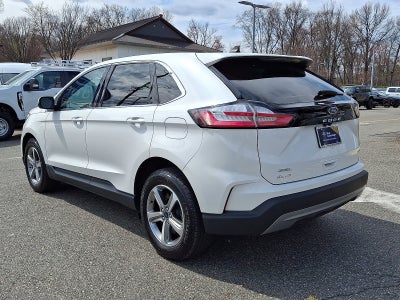 2022 Ford Edge Base