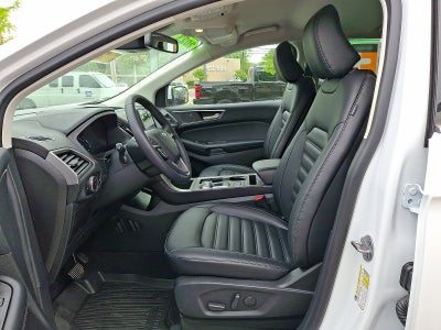 2023 Ford Edge Base