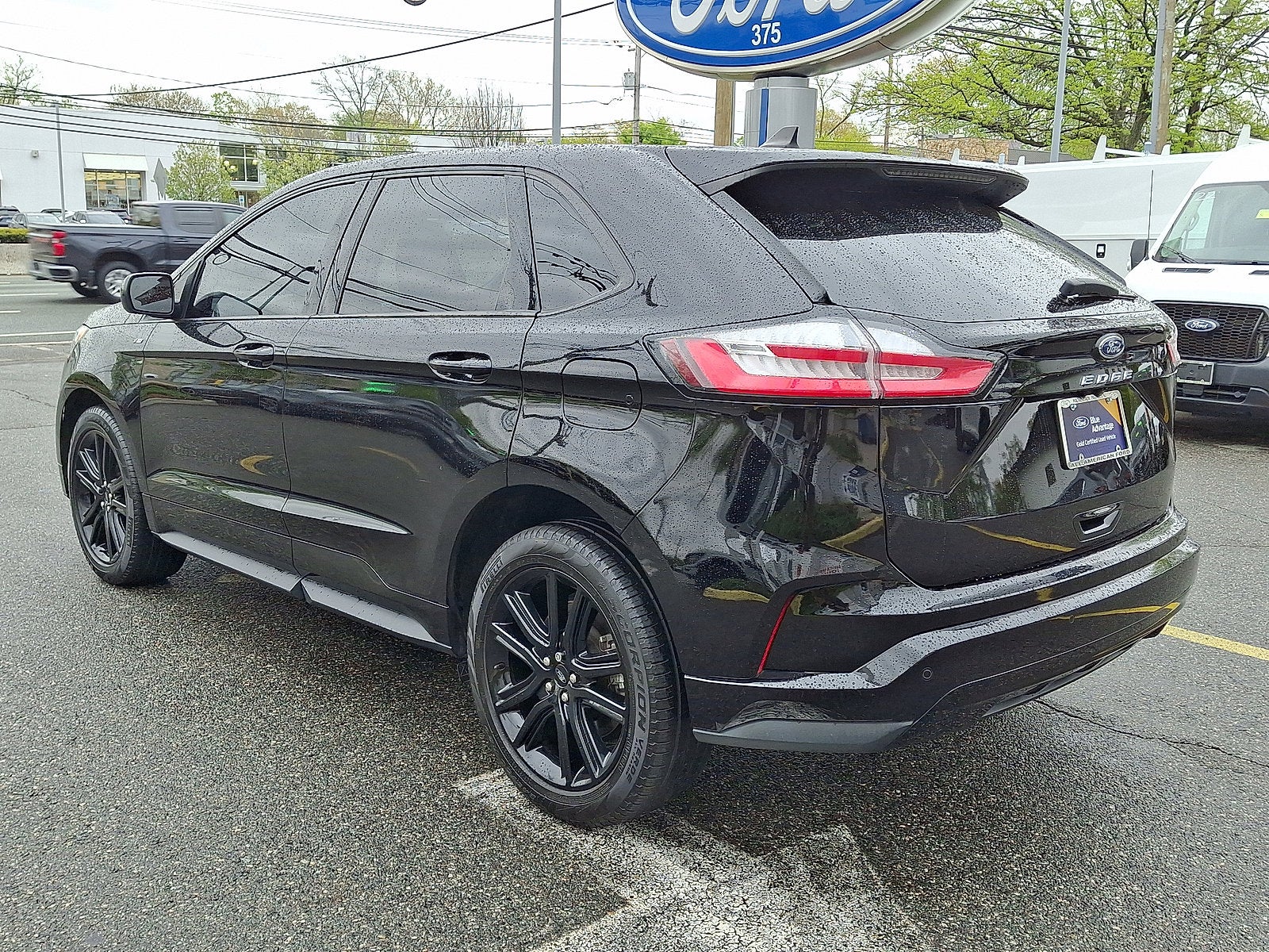 2022 Ford Edge SEL
