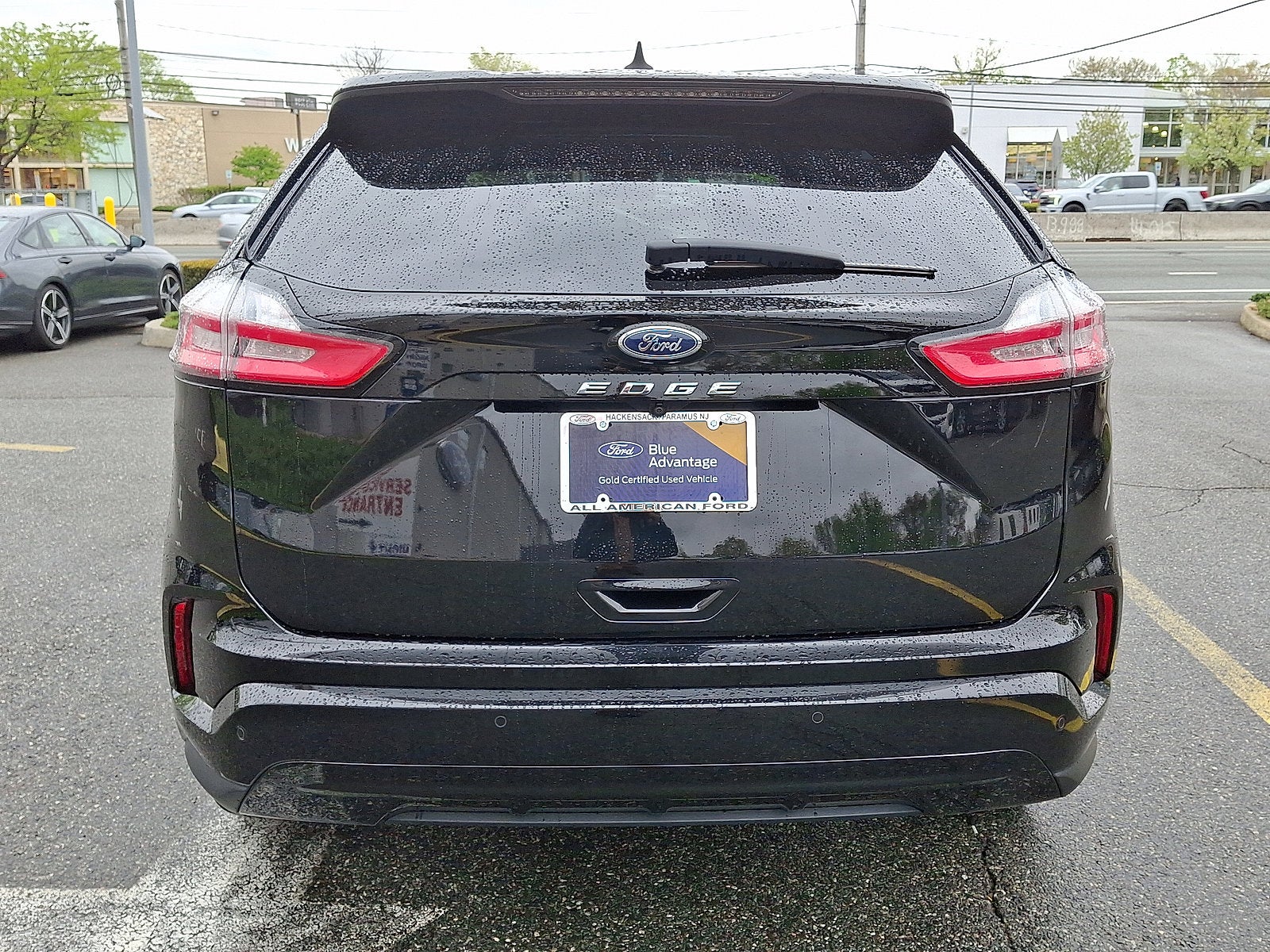 2022 Ford Edge SEL