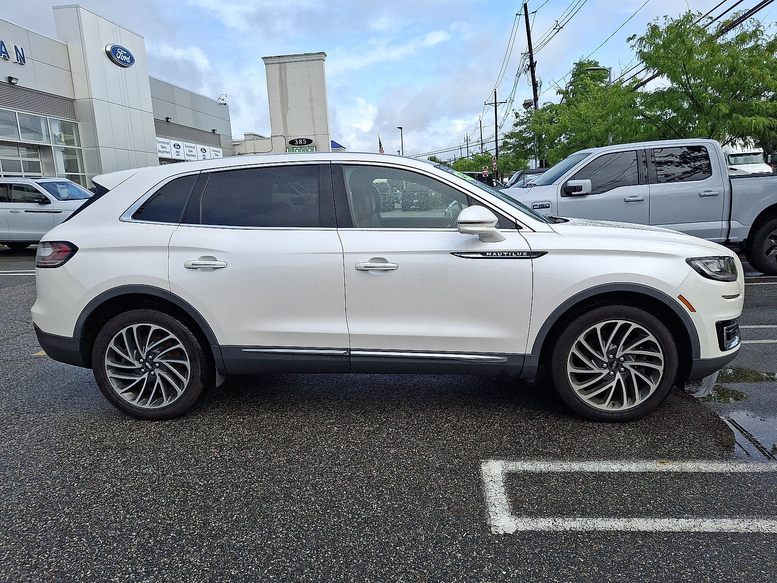 2019 Lincoln Nautilus Reserve
