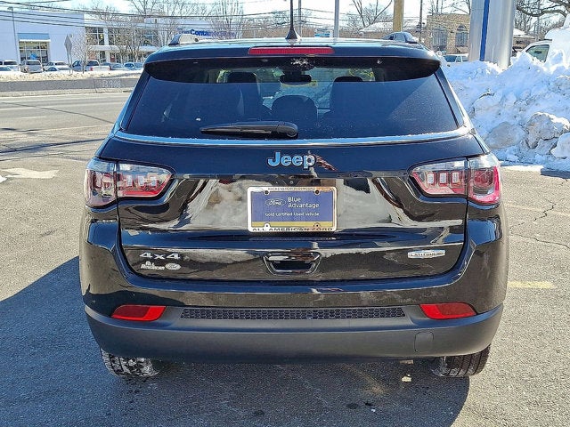 2022 Jeep Compass Latitude Lux