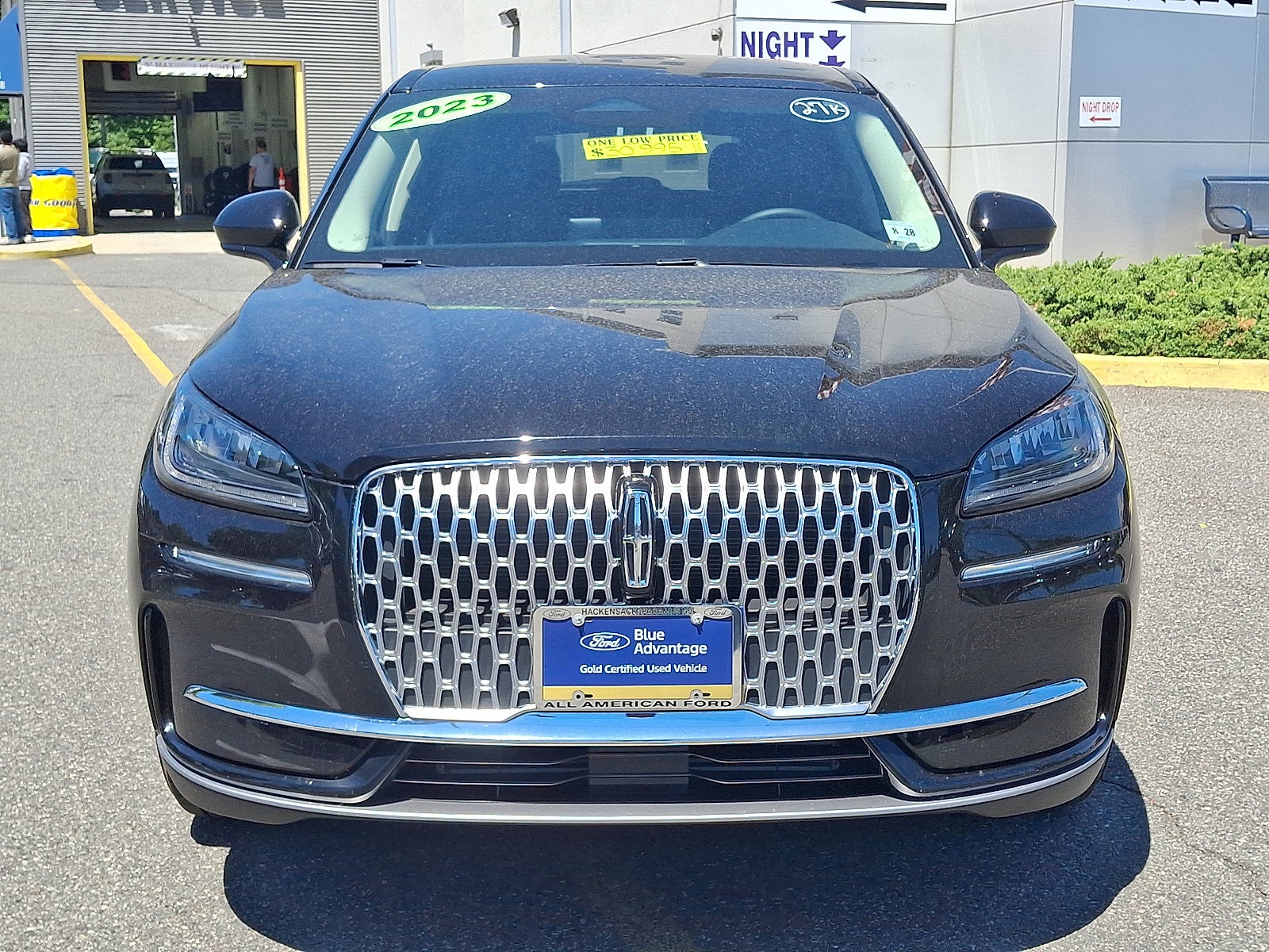 2023 Lincoln Corsair Standard