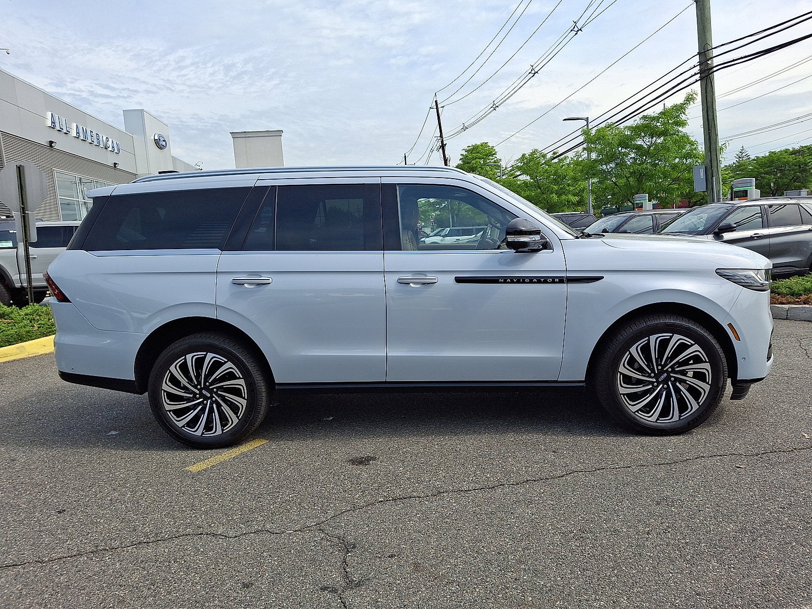2025 Lincoln Navigator Black Label