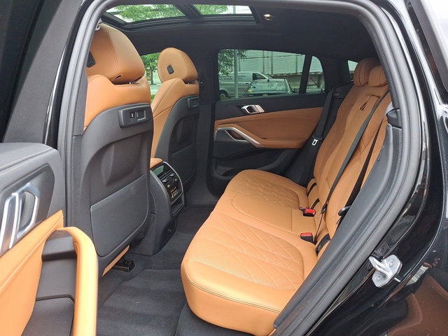 2023 BMW X6 xDrive40i