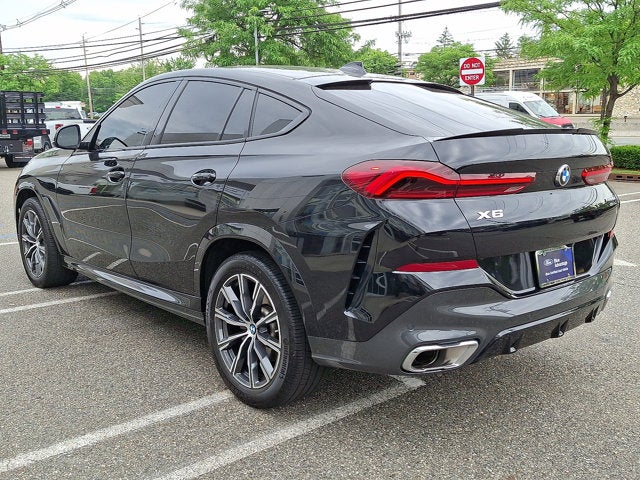 2023 BMW X6 xDrive40i
