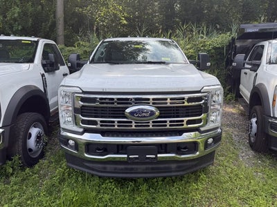 2026 Ford Chassis Cab F-350® XL