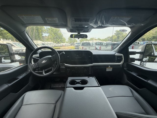 2026 Ford Chassis Cab F-350® XL