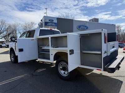 2026 Ford Chassis Cab F-350® XL