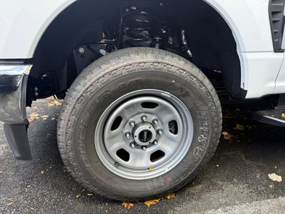 2026 Ford Chassis Cab F-350® XL