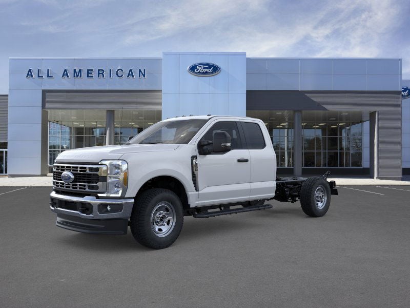 2026 Ford Chassis Cab F-350® XL