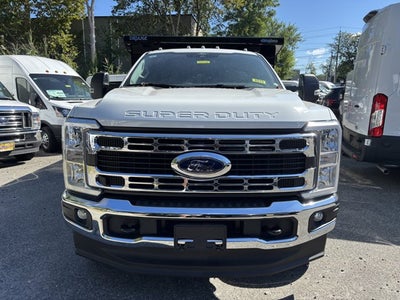 2025 Ford Chassis Cab F-350® XL