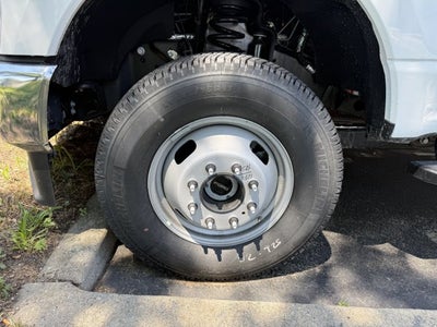 2026 Ford Chassis Cab F-350® XL