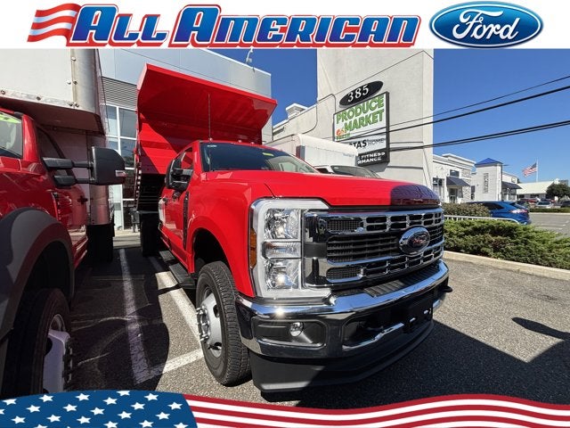 2025 Ford Chassis Cab F-350® XL