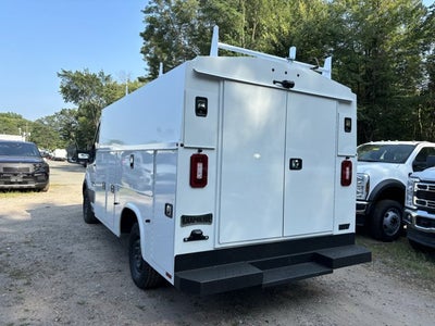 2025 Ford Transit Chassis Cutaway