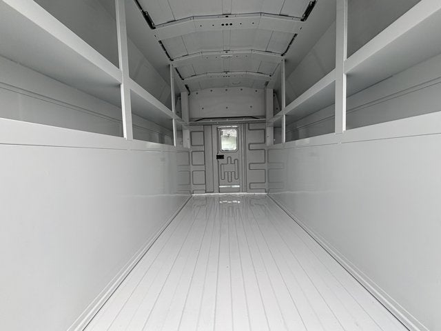 2025 Ford Transit Chassis Cutaway