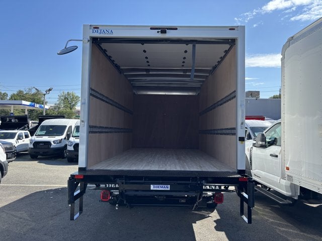 2025 Ford Chassis Cab F-550® XL