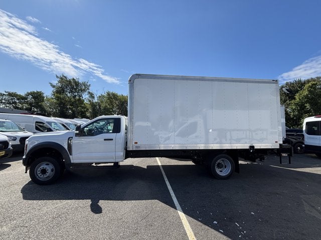 2025 Ford Chassis Cab F-550® XL
