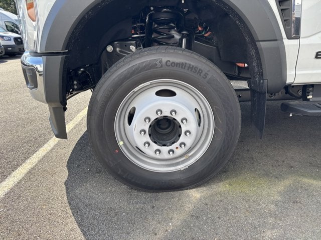 2025 Ford Chassis Cab F-550® XL