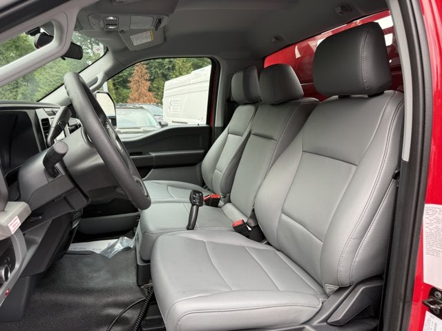 2025 Ford Chassis Cab F-350® XL