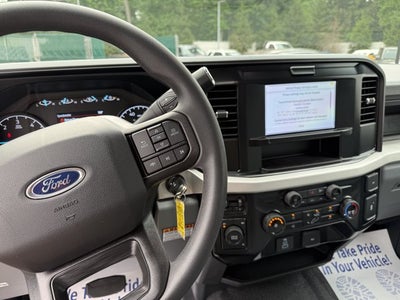 2025 Ford Chassis Cab F-350® XL