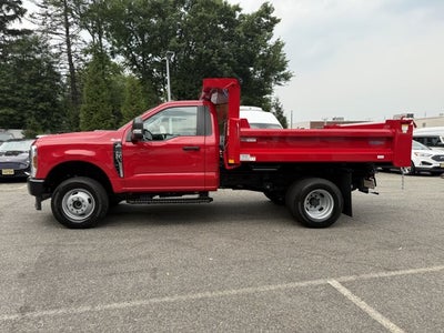 2025 Ford Chassis Cab F-350® XL