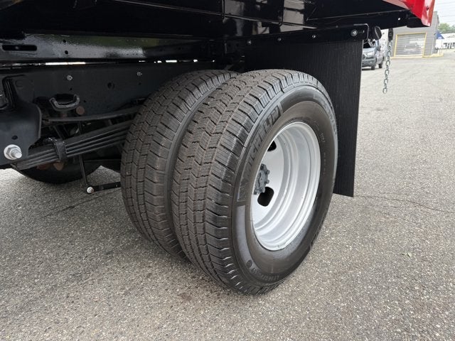 2025 Ford Chassis Cab F-350® XL