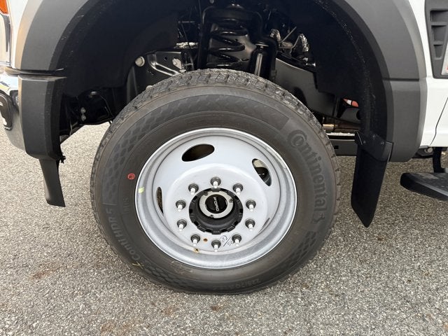 2026 Ford Super Duty F-550 DRW Base