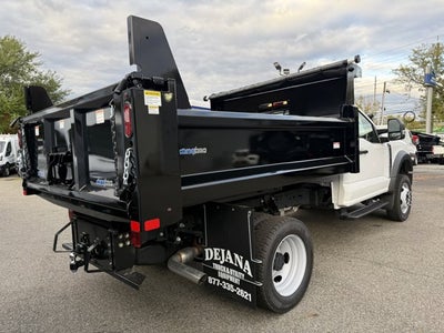 2025 Ford Chassis Cab F-550® XL