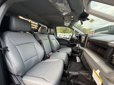 2025 Ford Chassis Cab F-550® XL