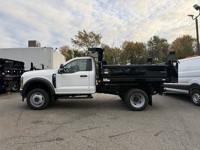 2025 Ford Chassis Cab F-550® XL