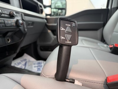 2024 Ford Super Duty F-550 DRW XL