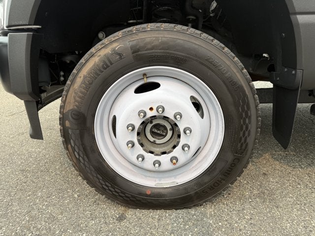 2024 Ford Super Duty F-550 DRW XL