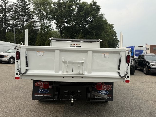 2024 Ford Super Duty F-550 DRW XL