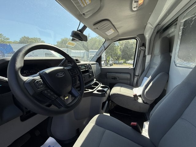2026 Ford Econoline Cutaway E-350 SRW