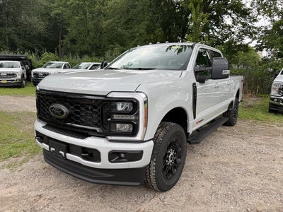 2026 Ford Super Duty F-350® Lariat®