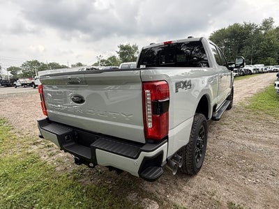 2026 Ford Super Duty F-350® Lariat®