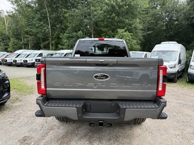 2026 Ford Super Duty F-350 SRW LARIAT