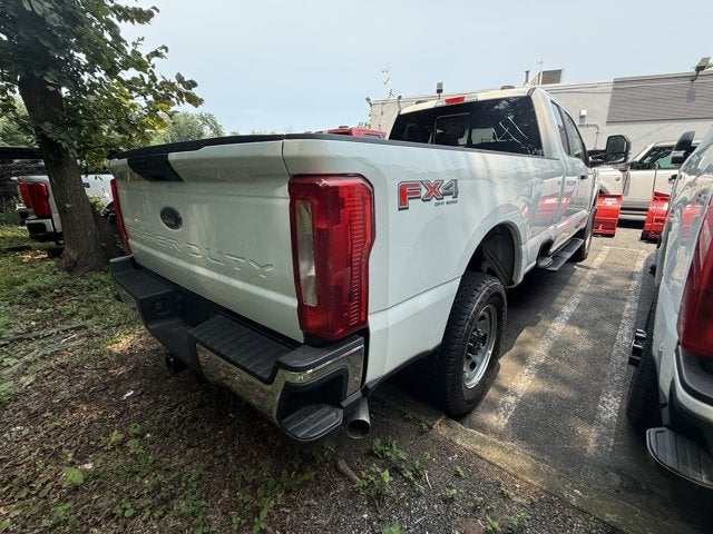 2026 Ford Super Duty F-350® XL