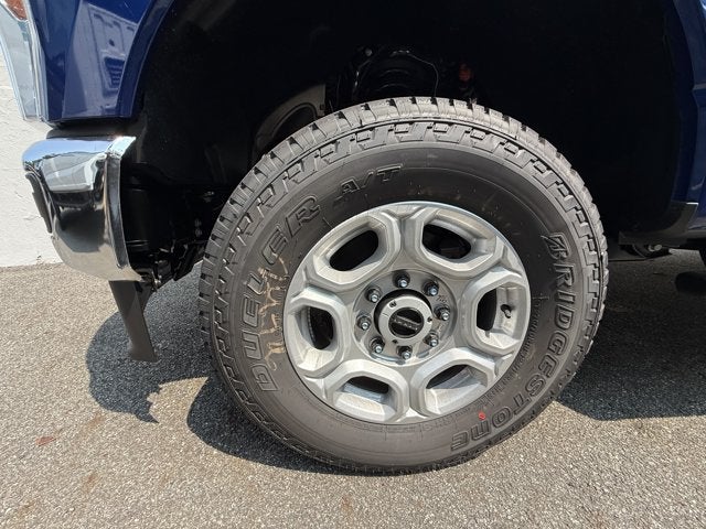 2026 Ford Super Duty F-350® XLT