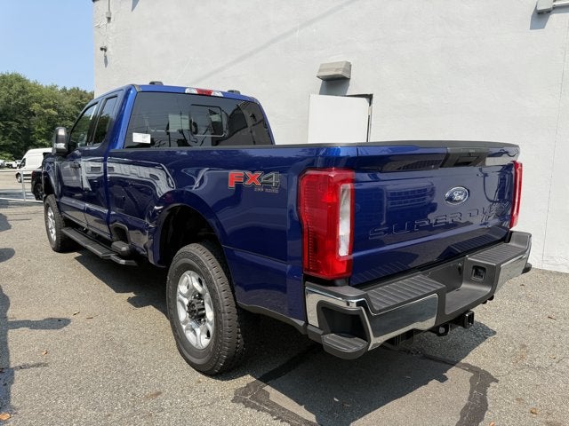2026 Ford Super Duty F-350® XLT
