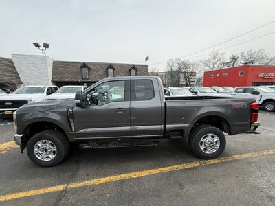 2026 Ford Super Duty F-350® XLT