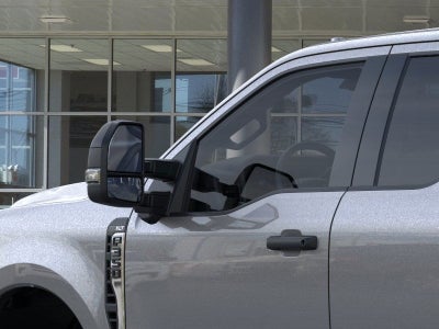 2026 Ford Super Duty F-350® XLT