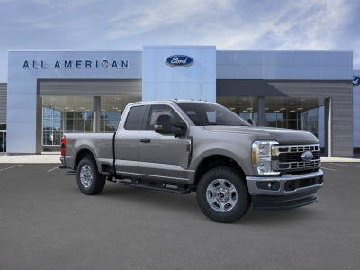 2026 Ford Super Duty F-350® XLT